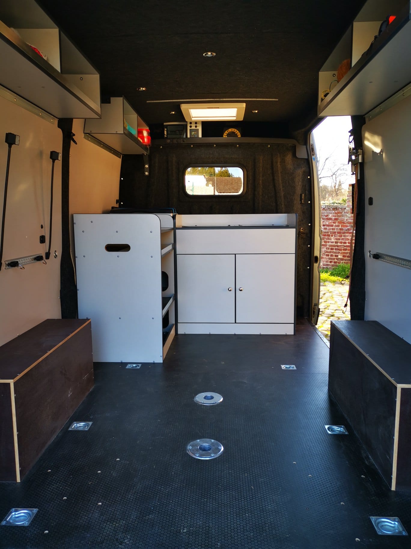 Aménagement Fiat Ducato en camping-car - WEST Van