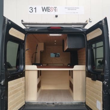 Aménagement van camping car on sale